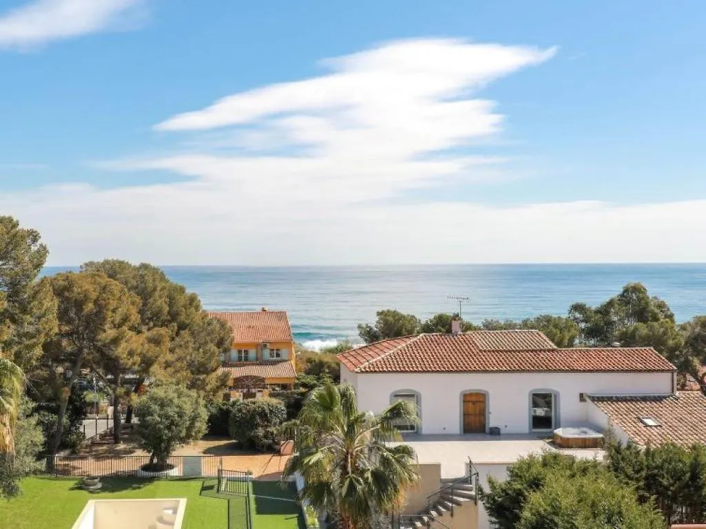 Bel Appartement Pres De La Mer Aux Issambres Les Issambres 0*,  France